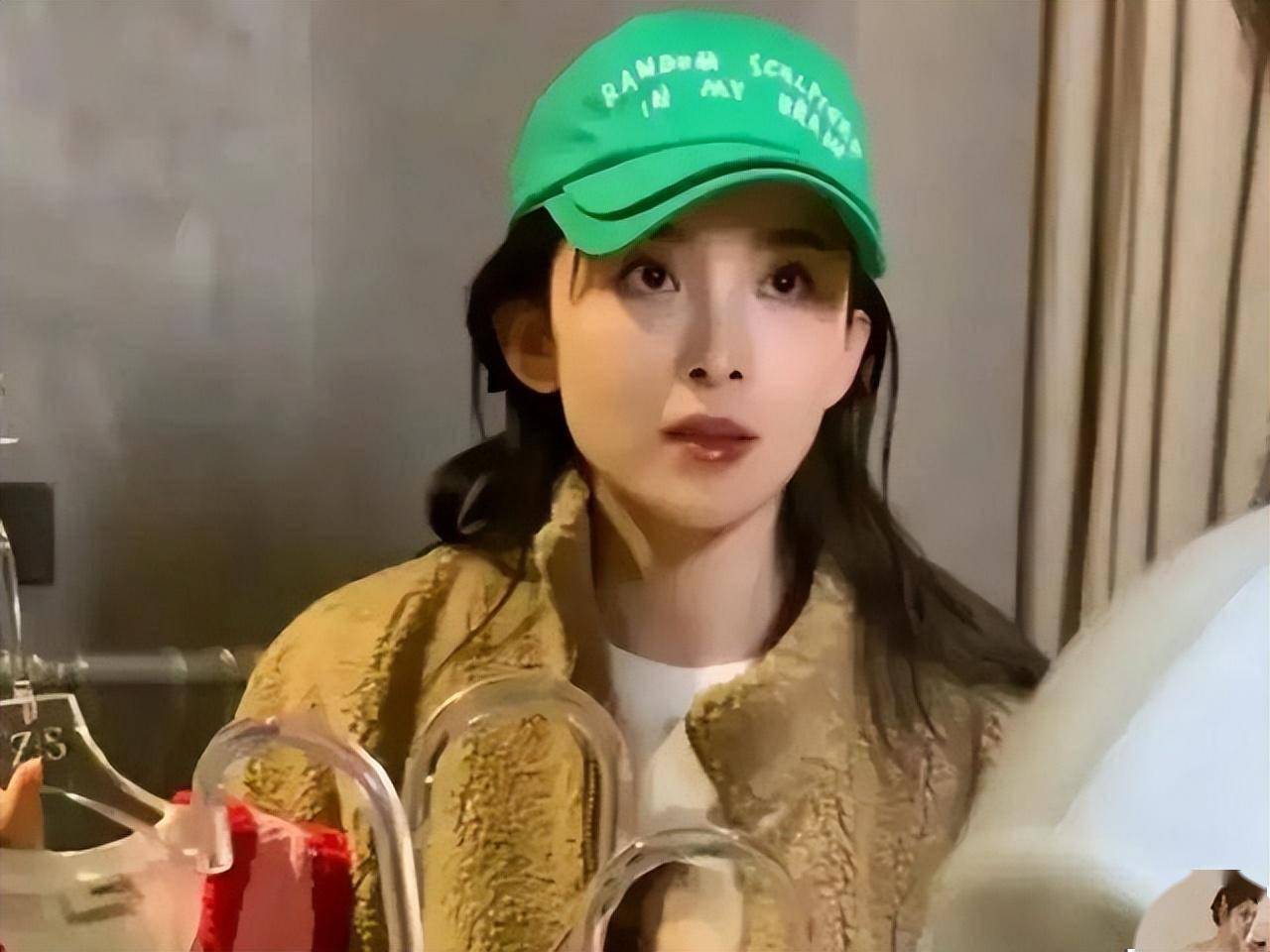 赵樱子整容前后对比_被整容耽误的女明星_娱乐圈没整过容的明星