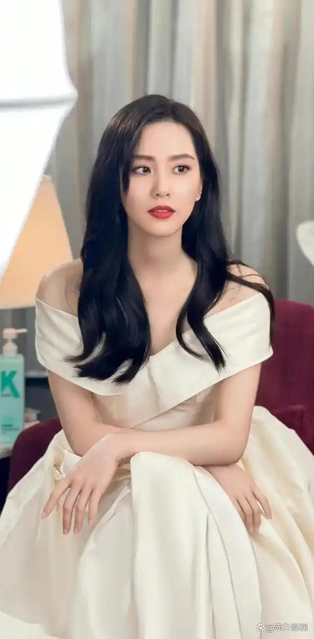 娱乐圈明星地位排名_娱乐圈地位之王_影坛巨头票房奖项江湖地位