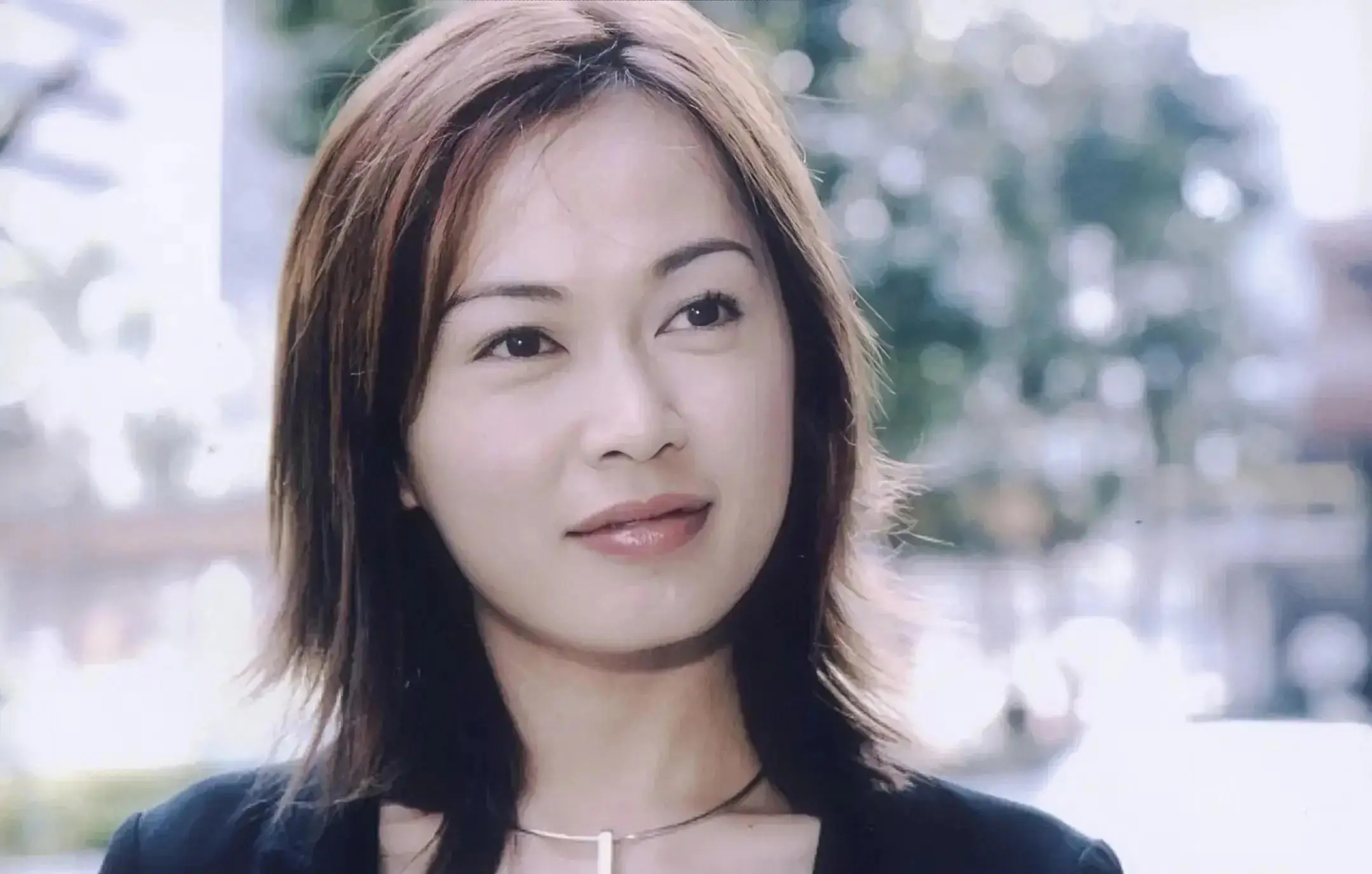 姚姓女明星_姚莹莹 感情生活_姚莹莹 生涯经历